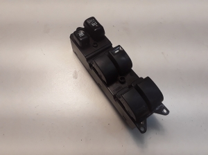 Mitsubishi Pajero IV (2006–2026) Front door glass switch 8608A109 - 3