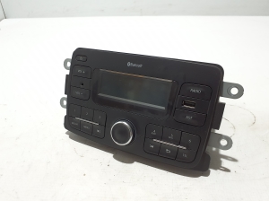Dacia Logan II (2012–2026) Radio (head unit) 281156864R - 4