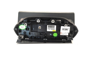 Peugeot 208 (2019–2026) Screen 9824619980 - 5