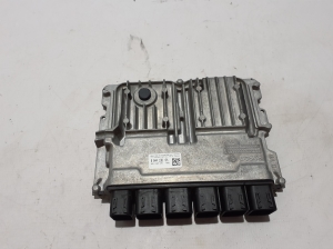   Calculateur moteur  - 9844138 