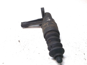 AUDI A4 B6 (2000–2005) Kupplungsnehmerzylinder 8E0721257B - 3