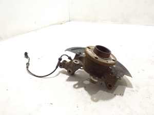 Dacia Logan II (2012–2026) Front wheel hub 400158414R - 2
