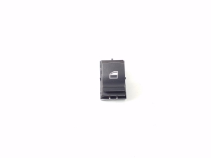 Rear side door window switch - 9208107