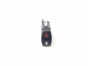 Hazard light switch - 6842274