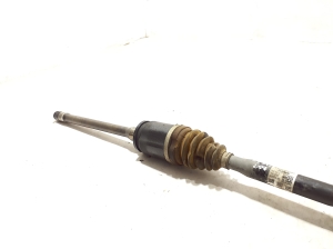 BMW X3 G01 (2017–2026) Front drive shaft and its parts 8643184 - 2