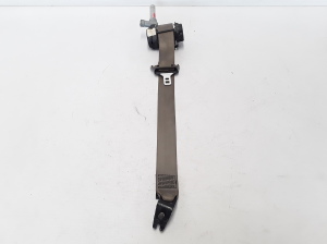 Rear seat belt - 8639768 