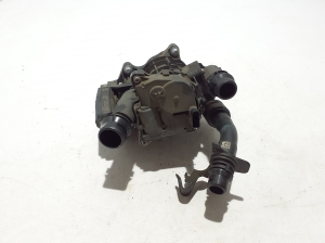 BMW X3 G01 (2017–2026) Termostats 8642560 - 4