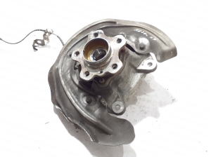 BMW X3 G01 (2017–2026) Front wheel hub 6882599 - 4
