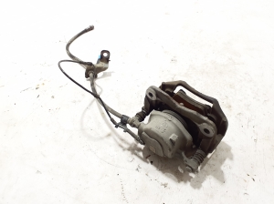 BMW X3 G01 (2017–2026) Front brake caliper 6882253 - 3