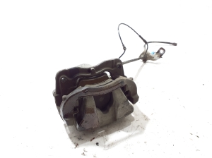 BMW X3 G01 (2017–2026) Front brake caliper 6882253 - 4