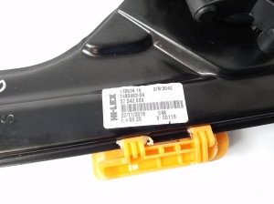 BMW 2 SERIES F45 (2014–2026) Priekšējo durvju logu pacēlājs 7463483 - 3