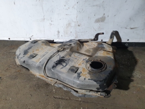 TOYOTA Corola Verso R1 (2004–2009) Fuel tank - 2