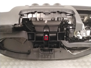 Mercedes Benz GLA-Class H247 (2019–2026) Armaturenbrett A2476803300 - 7