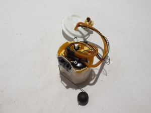 BMW X3 G01 (2017–2026) Kütusepump paagis 7401428 - 4