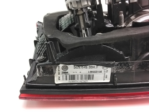 Volkswagen Golf VII (2012–2026) Tagaluugi tagatuli ja selle osad 5G9945094F - 4