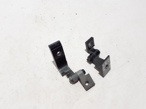   Charnière supérieure de porte arrière  - 7397383 