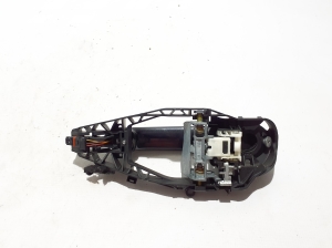 BMW X3 G01 (2017–2026) Front door external opening handle and its details - 3