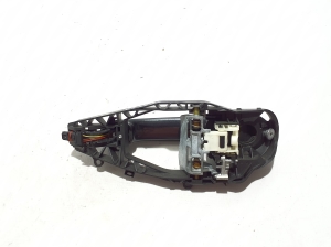 BMW X3 G01 (2017–2026) Rear side door exterior handle and its parts - 2