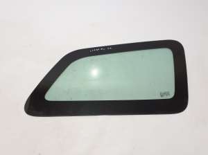 Rear quarter glass - 833069867R