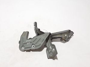 BMW X3 G01 (2017–2026) Front fender bracket 7400219 - 4