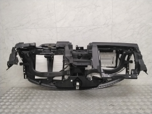 NISSAN Leaf II (2017–2026) Dashboard 682005SH0B - 2