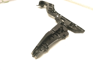 Volkswagen Golf VIII (2019–2026) Rear bumper bracket 5H9807394F - 3