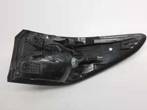 MG, ZS II (2017–2026) Hintere Eckleuchte und ihre Teile 10293794 - 4