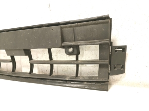 Volkswagen Golf VIII (2019–2026) Front bumper lower grille 5H0853677AH - 4