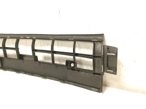 Volkswagen Golf VIII (2019–2026) Front bumper lower grille 5H0853677AH - 6
