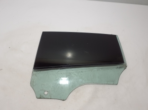   Rear side door glass  - A2907350100 