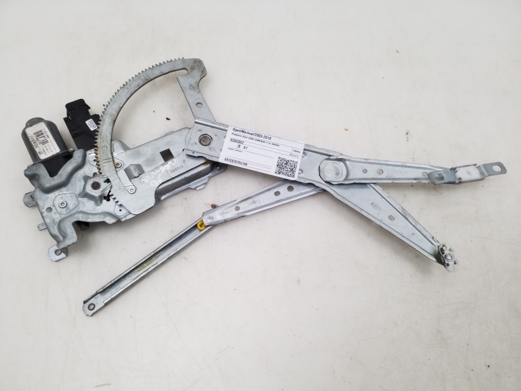 Opel Meriva (2003–2010) Esiukse aknatõstuk ja selle osad 93362662 Opel Meriva (2003–2010) Esiukse aknatõstuk ja selle osad 93362662