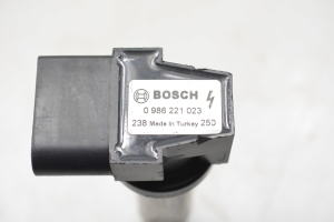 Volkswagen Golf V (2003–2009) Ignition coil 0986221023 - 3