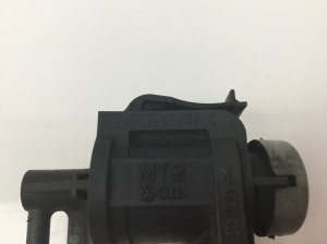 Volkswagen Touareg I (2002–2010) Magnetventil 1J0906283C - 2