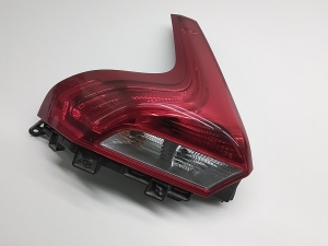 VOLVO V40 (2012–2019) Hintere Eckleuchte und ihre Teile 31395478 - 4
