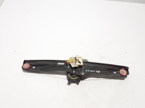 Front door window regulator - 51980513