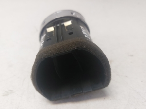 AUDI A4 B6 (2000–2005) Salongi ventilatsioonirestid 8H0820901D - 2