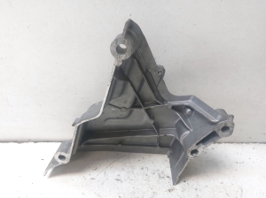 AUDI A4 B9 (2015–2026) Cache de courroie de distribution 04E109130 - 2