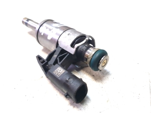 Injecteur de carburant - 04E133036A