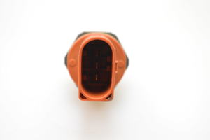 Volkswagen Golf VI (2008–2013) Kraftstoffhochdrucksensor 06J906051D - 2