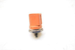 Volkswagen Golf VI (2008–2013) Kraftstoffhochdrucksensor 06J906051D - 3