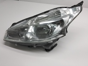Peugeot 208 (2012–2019) Esituli 9802221880 - 2
