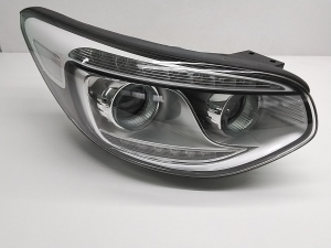 Headlight and its parts - 92102E4