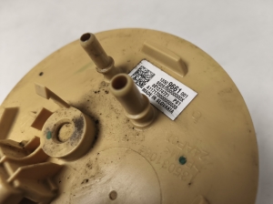 Opel Astra K (2015–2021) Kütusepump paagis 13509661 - 5