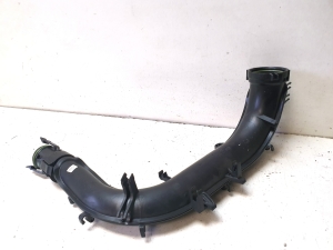 AUDI A4 B9 (2015–2026) Intercooler hose 04E145673J - 6