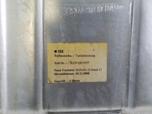 Mercedes Benz SL-Class 230 (2001–2012) Kraftstofftankschutz A2306400557 - 2