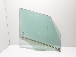 Front door glass - 51883737