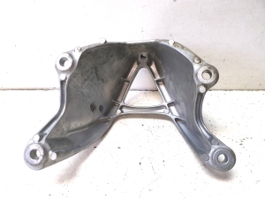AUDI A4 B9 (2015–2026) Support de fixation moteur 8W0199307F - 5