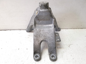 Support de fixation moteur - 8W0199308A
