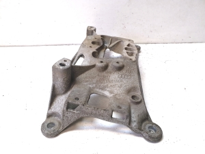 AUDI A4 B9 (2015–2026) Getriebehalter 8W0399262AE - 4