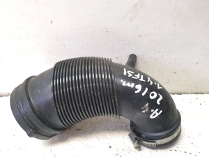 AUDI A4 B9 (2015–2026) Schlauch 04E129629 - 2